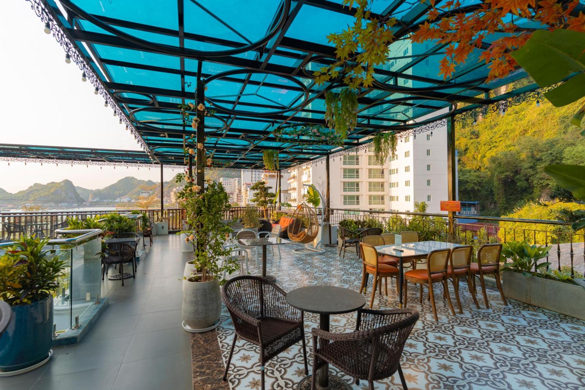 Roza Palace Cat Ba Chan Chau 외부 사진