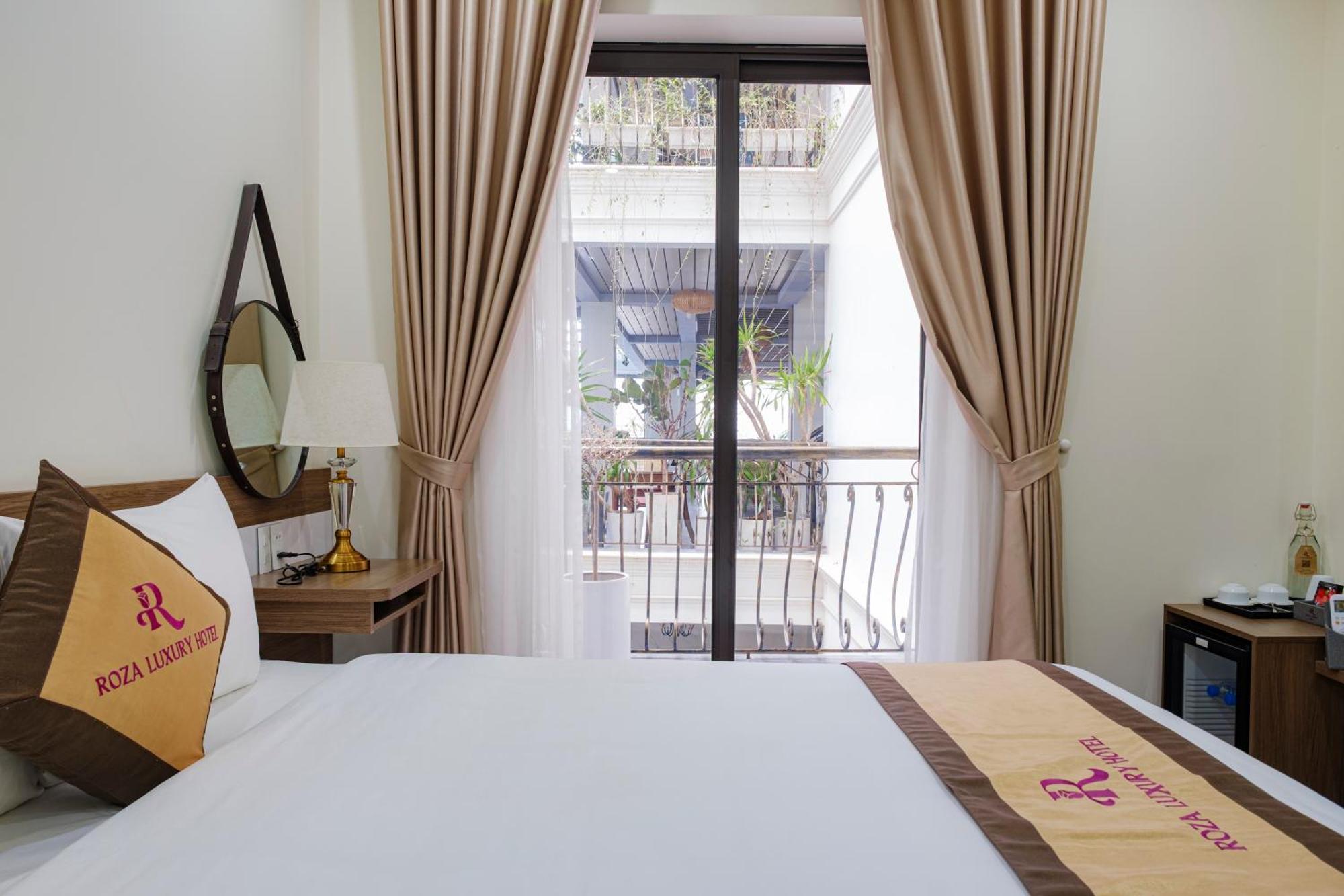 Roza Palace Cat Ba Chan Chau 외부 사진